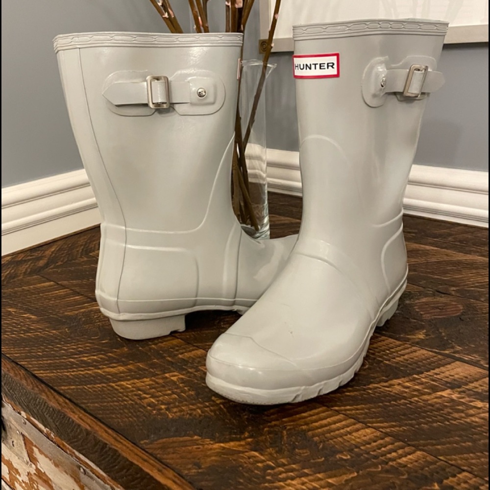 Hunter Women’s Nebula Short Rain Boots Size - 8M